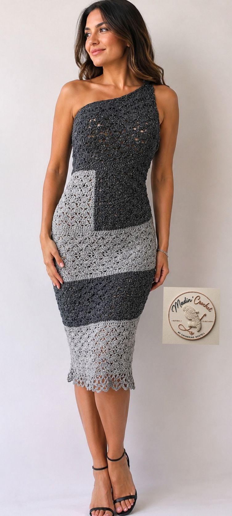 Robe asymétrique à une épaule